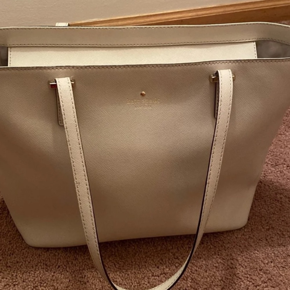 Kate spade purse